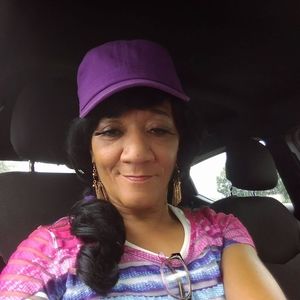 Meet your Posher, Phyllis